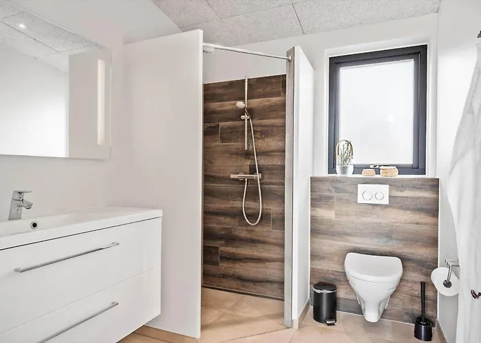 Bv167-blavand-gl-hovej-2-a بيت للعطل *